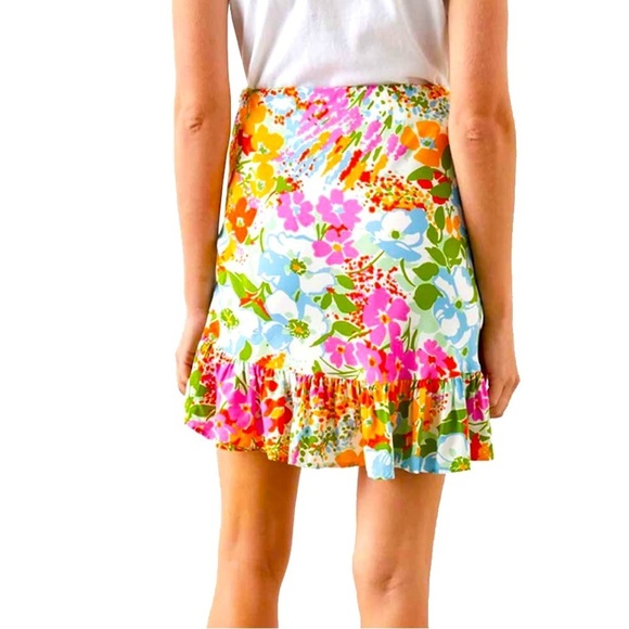 Rails Lara Multicolor “Day Garden” Rio Ruched Mini Skirt Sz med
Ruffled farm - Picture 2 of 14